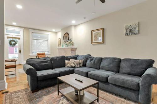 Downtown Columbus House | Housepitality - Harrison Mansion - Great Location