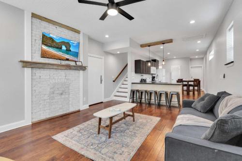 West Columbus House | Housepitality - The Urban Roost 2 - Location