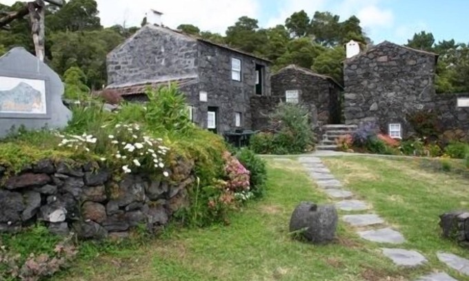 Prainha Cottage | Houses In Pico