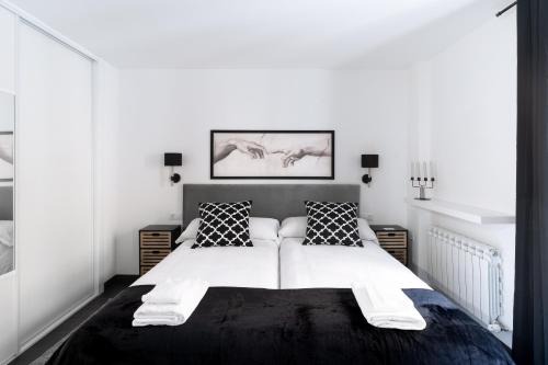 Old Town Apartment | Housingleón - Five Rooms