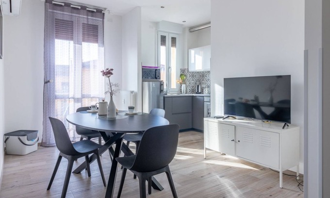 Bolognina Apartment | HouSmart Donato Creti 75