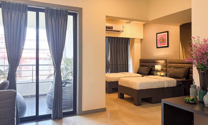 Wakad Hotel | Housr Wakad Pune Hinjawadi Road