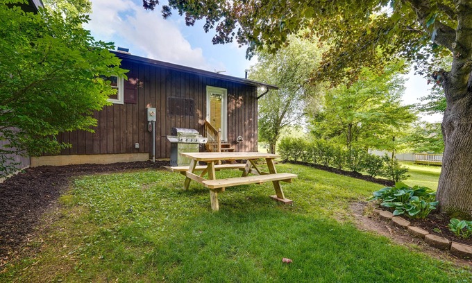 Howard House | Howard Vacation Rental w/ Grill, Fire Pit & Yard!
