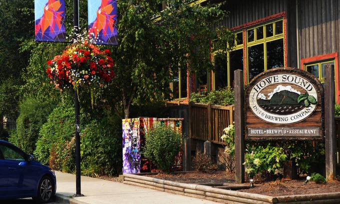 Downtown Squamish Hotel | Howe Sound Inn & Brewing Company