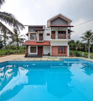 Mananthavady Villa | Howling Wolf