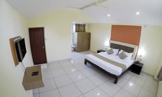 Kushalnagar House | Hoysala Resort DELUXE COTTAGE 3
