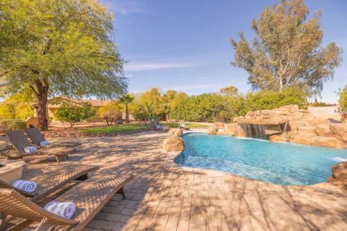 Sundown Ranchos House | HoZho Residence on Cholla