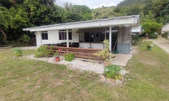 Huahine Ski Chalet | HUAHINE- Angèle House