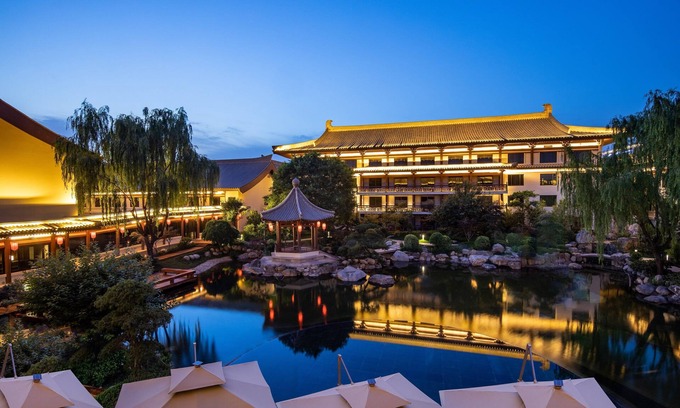 Yanta Qu Hotel | HUALUXE Hotels and Resorts Xi'an Tanghua, an IHG hotel