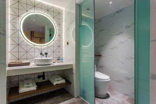 Shuangliu District Hotel | Huayang Hotel Century City Convention and Exhibition Center Branch