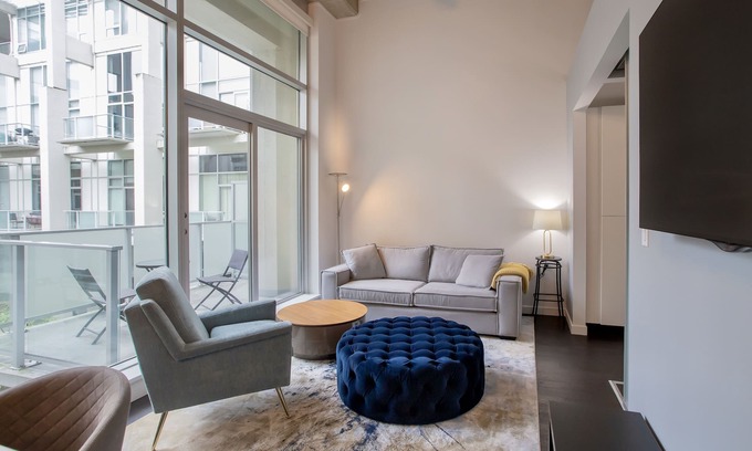 Downtown Victoria Condo | Hudson Hideaway-Historic Hudson Building in Beautiful Downtown Victoria by Victoria Prime!