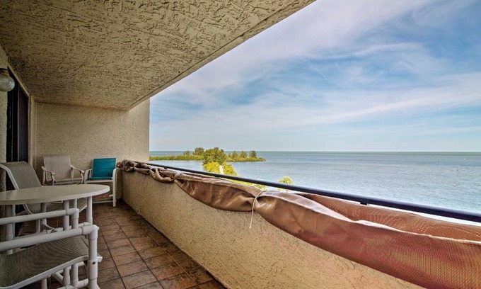 Hudson Apartment | Hudson Resort Condo with Gulf Views and Beach!