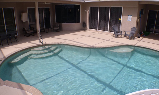 White Marsh House | Huge Home with Huge Fenced yard, Beautiful home with all the amenities.