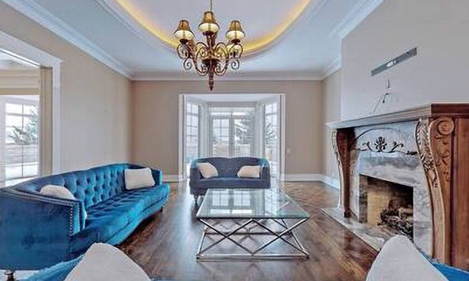 Richmond Hill House | Huge Mansion loaded with all amenities for quiet enjoyment