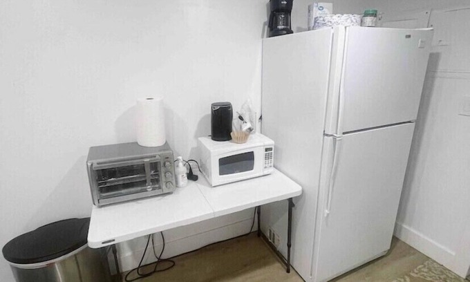 Murray House | HUGE mother in law apartment in PRIME location