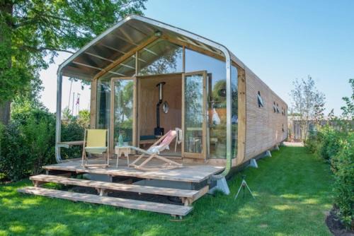 Vleteren House | Huisje met uitzicht op de polder aan het water
