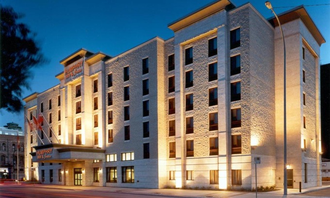Downtown Winnipeg Hotel | Humphry Inn and Suites