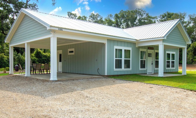 Foley House | Hundred Mullet Hotel- New Home Near Foley