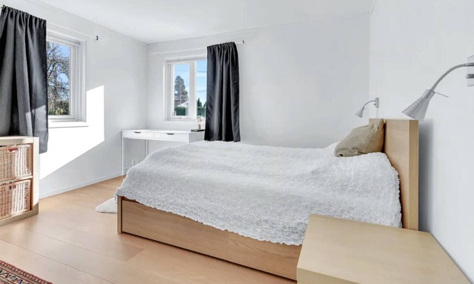 Baerum Municipality Villa | Hus på Jar med Stor Takterasse