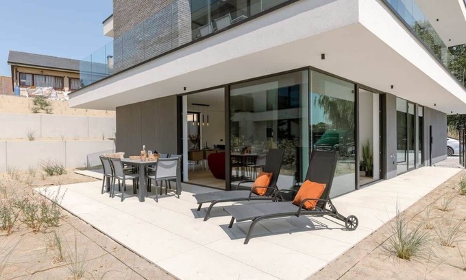Koksijde Apartment | Huswell - Beautiful & ultramodern apartment in Oos