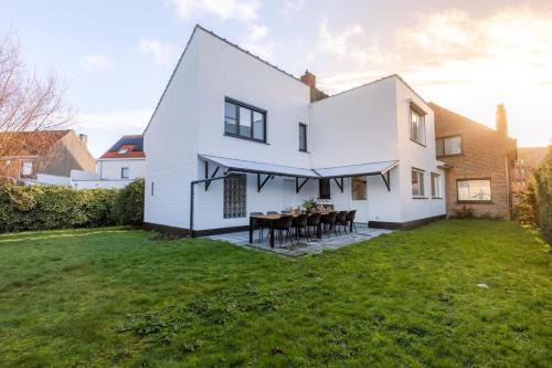 Sint-Andries Villa | Huswell - Spacious house with sunny garden
