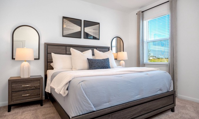 Hutto House | Hutto Executive Suite