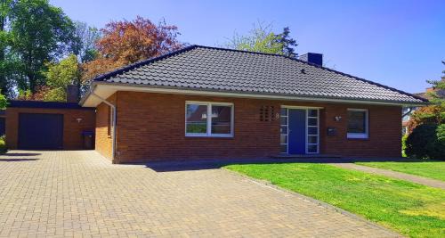 Rhauderfehn House | Huus Cöllnöst