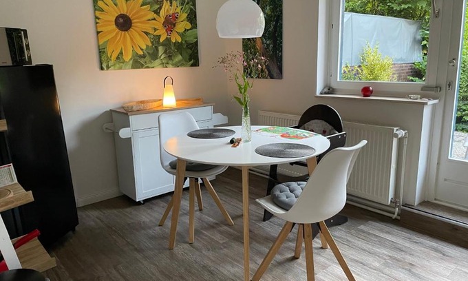 Ramelsloh Apartment | HUUS UTSPANN FeWo mit Terrasse - 23 km vor Hamburg -