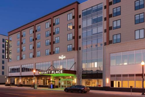 Royal Oak Hotel | Hyatt Place Detroit/Royal Oak