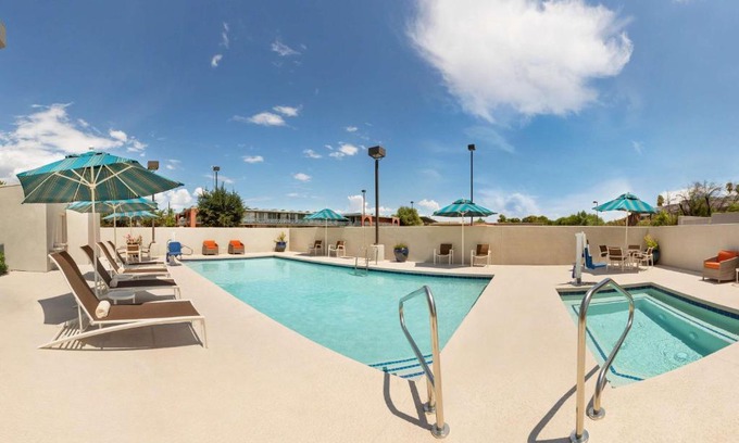 El Rio Acres Hotel | Hyatt Place Tucson Central