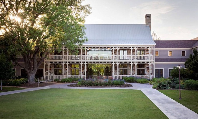 Lost Pines Hotel | Hyatt Regency Lost Pines Resort and Spa