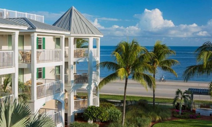 West San Antonio Resort | Hyatt Windward Pointe, Key West, FL - 2 Bedroom Unit - Immediate Beach Access!