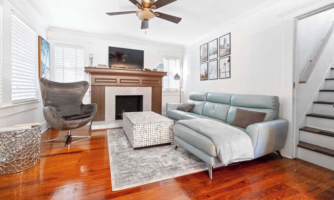 Hyde Park House | Hyde Park Hide Away S
