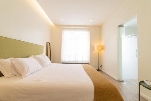 Sao Sebastiao da Pedreira House | Hygge House