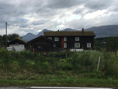 Fauske Apartment | Hyggelig lite bosted ved sjøen, nær sentrum i Valnesfjord