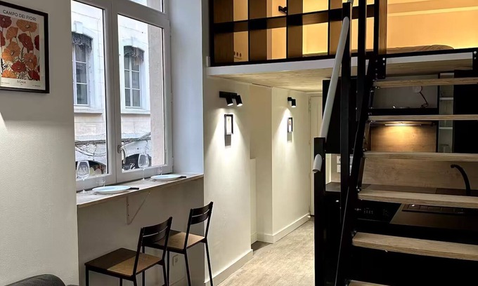 Les Cordeliers Apartment | Hypercentral - 4 hats