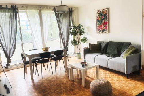 Eybens Apartment | #HZ Le bel Hugo Spacieux T5 Eybens
