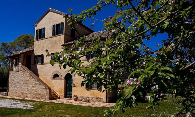 Osimo Bed & Breakfast | I Ciliegi