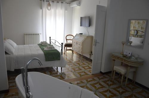 Caltagirone Apartment | I colori della Sicilia NOBLESSE