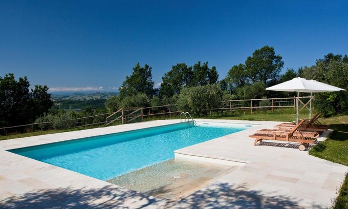 Montegiorgio House | I Sassi Di San Giuseppe