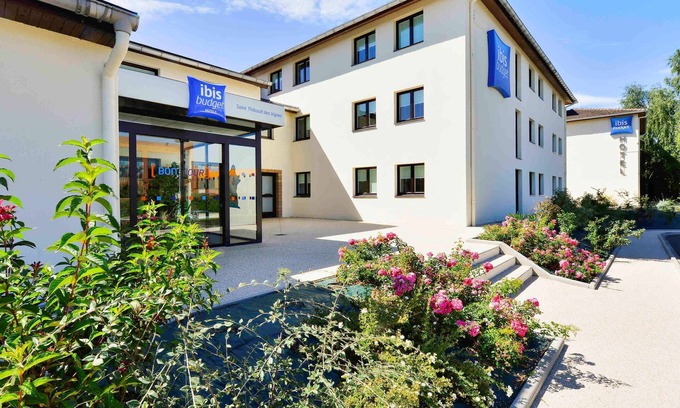 Saint-Thibault-des-Vignes Hotel | ibis budget Marne la Vallée