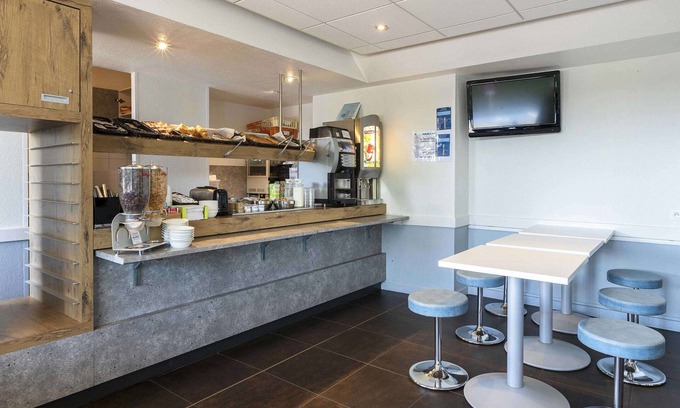 Bellerive-sur-Allier Hotel | ibis budget Vichy
