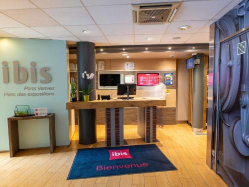 Vanves Hotel | ibis Paris Vanves Parc des Expositions