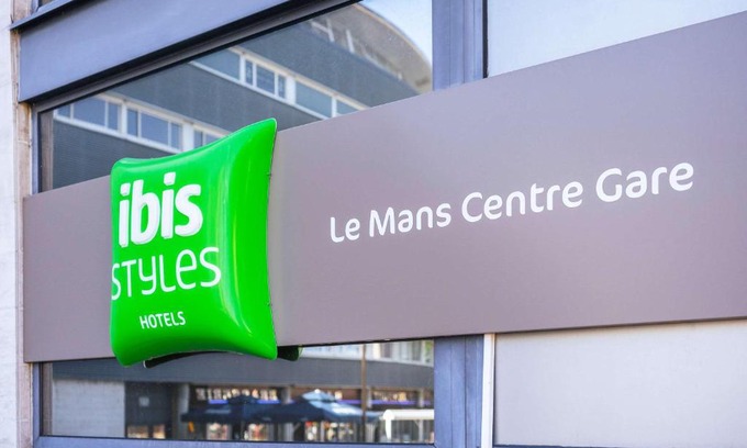 Miroir - Batignolles Hotel | ibis Styles Le Mans Gare Sud