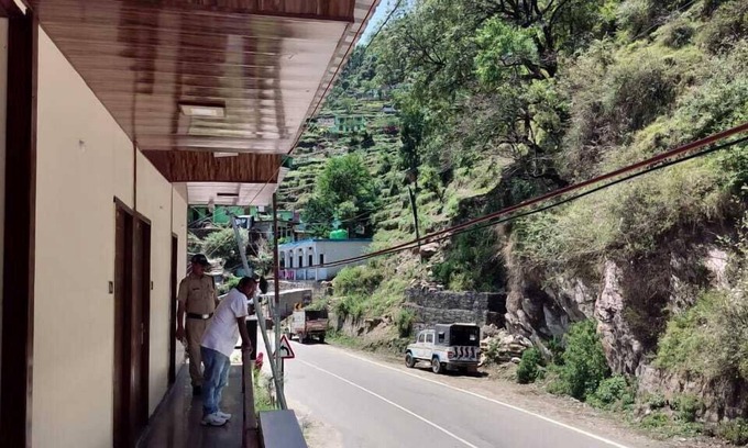 Narainkoti Hotel | Ice Valley Resort