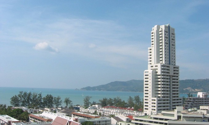 Patong Apartment | Iconic Patong Tower - full sea view, 150m to beach