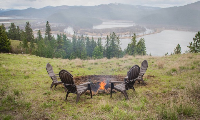 St. Maries RV Rental | Idaho Getaways Lakeview Tent site - BYOtent Bring Your Own Tent