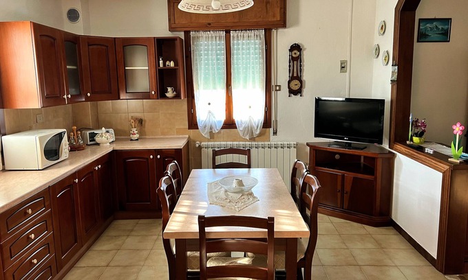 Porto Tolle House | Ideal for families. Large garden. A few kilometers away is Barricata Beach