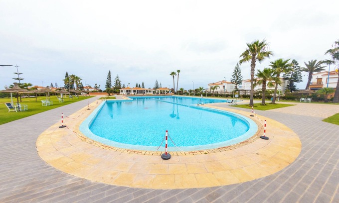El Mansouria House | Ideal house, residence full security for kids. Private beach and swimming pool.