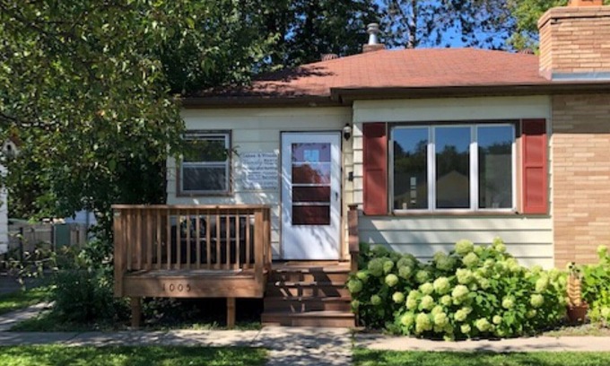 Grand Rapids House | Ideal location